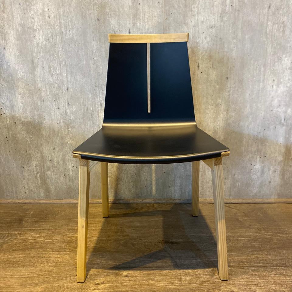 Silla - Kabuki Negro (OUTLET)